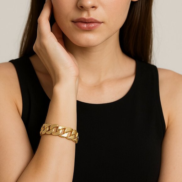 Chunky Bangle Bracelet Classic Geometric Gold Tone One Size Fits Most - Picture 1 of 9